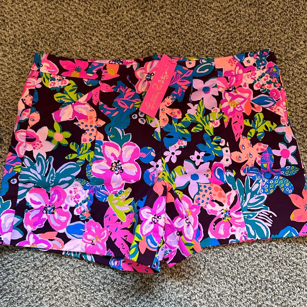 🌸 🌺 Lilly Pulitzer Arabeth Stretch Shorts in Cherry Ganache- Bohemian Garden